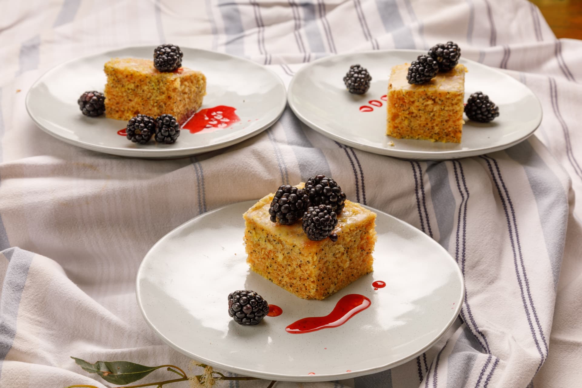 Lemon and poppy seed cake with blackberries